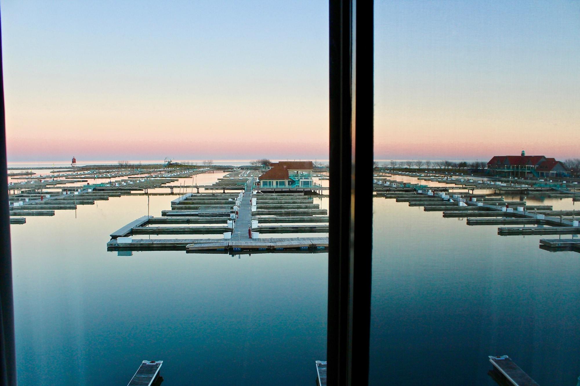 Doubletree By Hilton Racine Harbourwalk Otel Dış mekan fotoğraf
